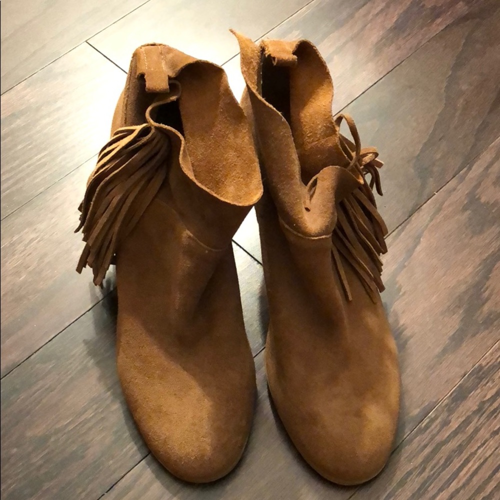 Never worn brown suede booties with fringe
